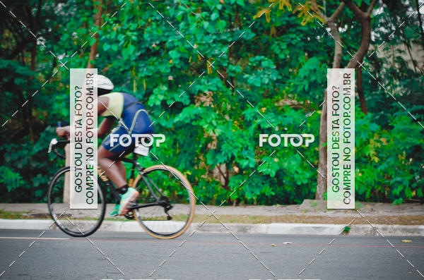 Buy your photos of the eventVSERIES Duathlon & Running on Fotop