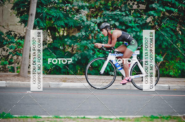 Buy your photos of the eventVSERIES Duathlon & Running on Fotop