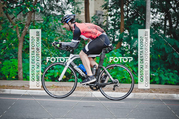 Buy your photos of the eventVSERIES Duathlon & Running on Fotop