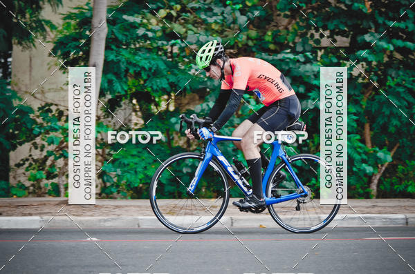 Buy your photos of the eventVSERIES Duathlon & Running on Fotop