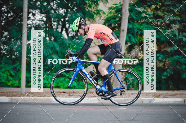 Buy your photos of the eventVSERIES Duathlon & Running on Fotop