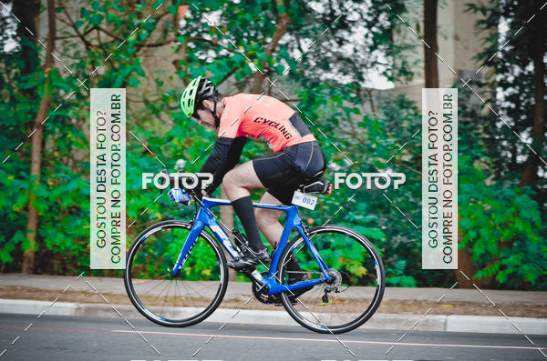 Buy your photos of the eventVSERIES Duathlon & Running on Fotop