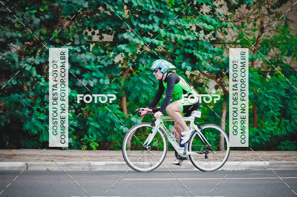 Buy your photos of the eventVSERIES Duathlon & Running on Fotop