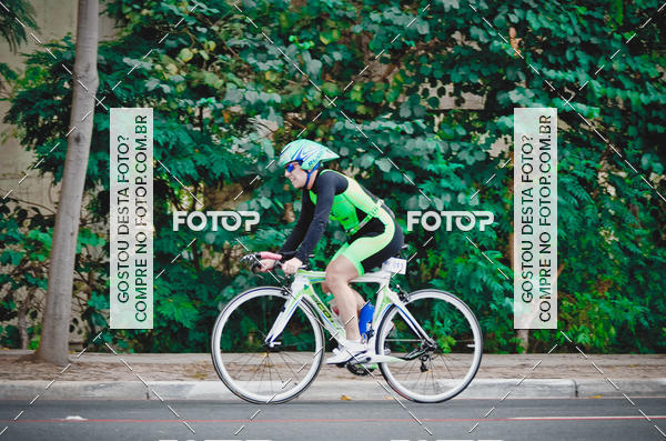 Buy your photos of the eventVSERIES Duathlon & Running on Fotop