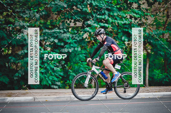 Buy your photos of the eventVSERIES Duathlon & Running on Fotop