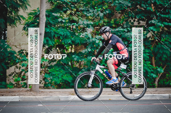 Buy your photos of the eventVSERIES Duathlon & Running on Fotop