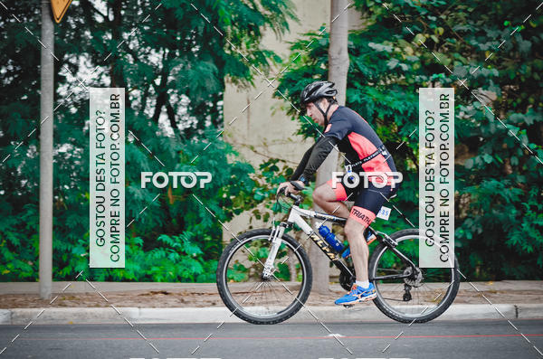 Buy your photos of the eventVSERIES Duathlon & Running on Fotop