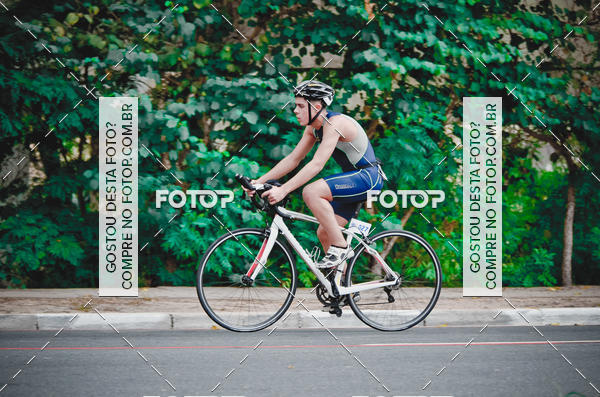 Buy your photos of the eventVSERIES Duathlon & Running on Fotop