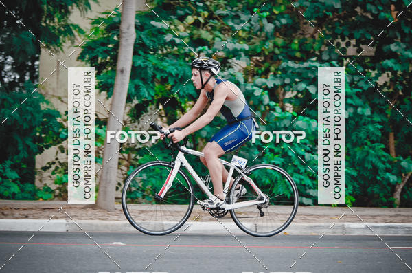 Buy your photos of the eventVSERIES Duathlon & Running on Fotop