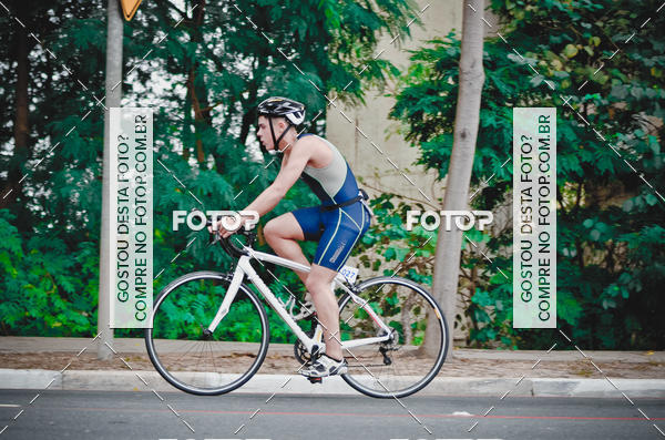 Buy your photos of the eventVSERIES Duathlon & Running on Fotop