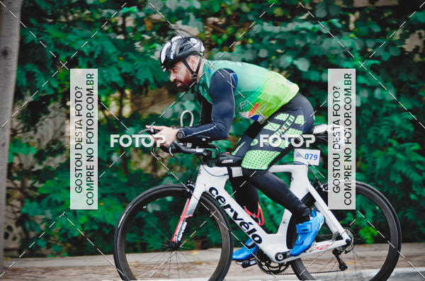 Buy your photos of the eventVSERIES Duathlon & Running on Fotop