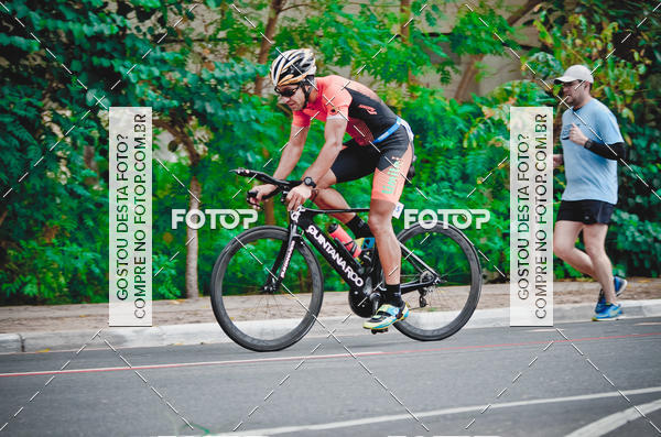 Buy your photos of the eventVSERIES Duathlon & Running on Fotop
