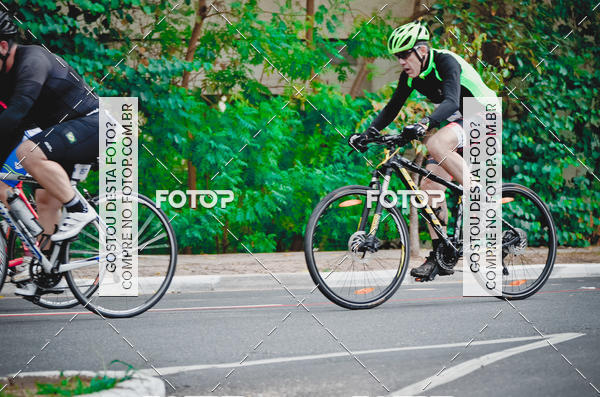 Buy your photos of the eventVSERIES Duathlon & Running on Fotop