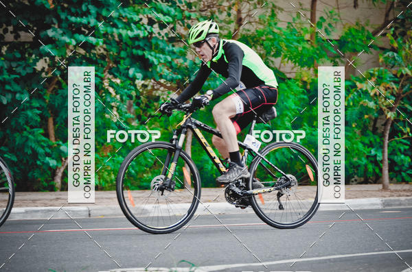 Buy your photos of the eventVSERIES Duathlon & Running on Fotop
