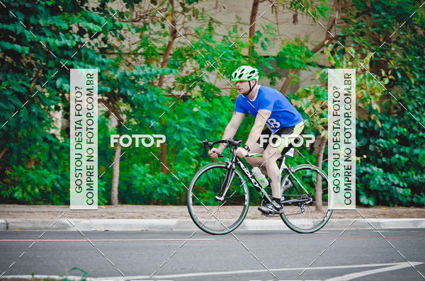 Buy your photos of the eventVSERIES Duathlon & Running on Fotop