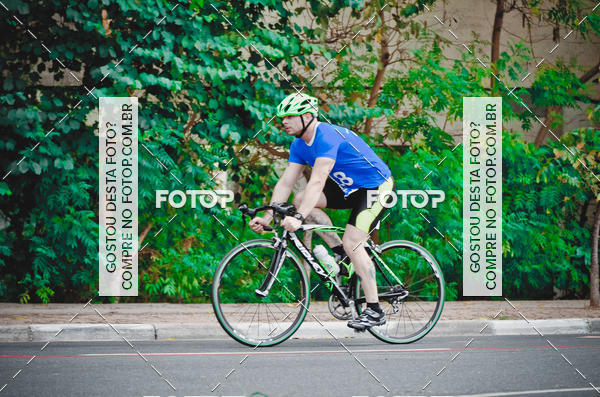 Buy your photos of the eventVSERIES Duathlon & Running on Fotop