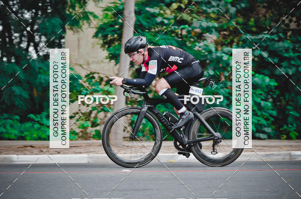 Buy your photos of the eventVSERIES Duathlon & Running on Fotop