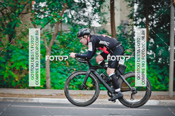 Buy your photos of the eventVSERIES Duathlon & Running on Fotop
