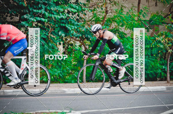 Buy your photos of the eventVSERIES Duathlon & Running on Fotop