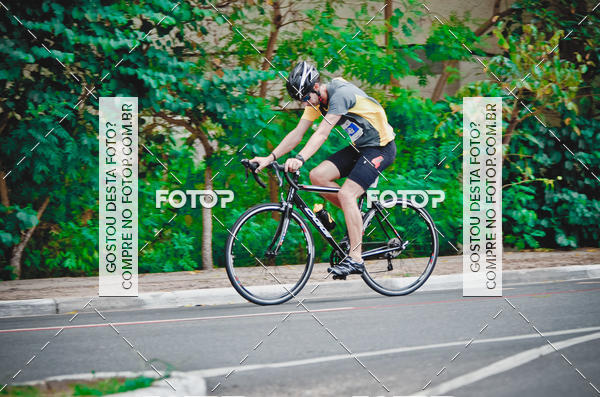 Buy your photos of the eventVSERIES Duathlon & Running on Fotop