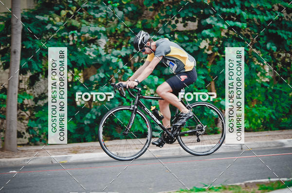 Buy your photos of the eventVSERIES Duathlon & Running on Fotop