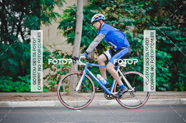 Buy your photos of the eventVSERIES Duathlon & Running on Fotop