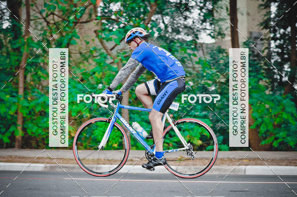 Buy your photos of the eventVSERIES Duathlon & Running on Fotop