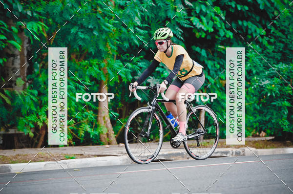 Buy your photos of the eventVSERIES Duathlon & Running on Fotop