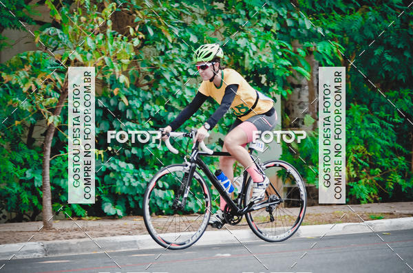 Buy your photos of the eventVSERIES Duathlon & Running on Fotop
