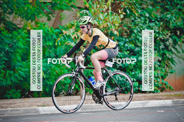 Buy your photos of the eventVSERIES Duathlon & Running on Fotop