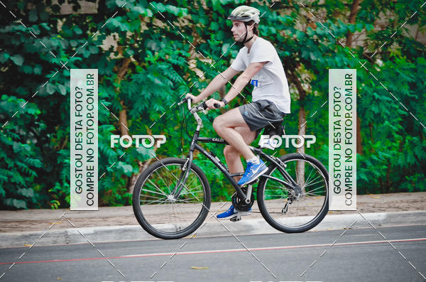 Buy your photos of the eventVSERIES Duathlon & Running on Fotop