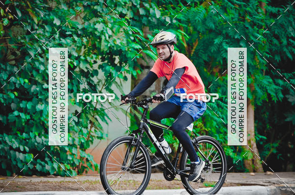 Buy your photos of the eventVSERIES Duathlon & Running on Fotop