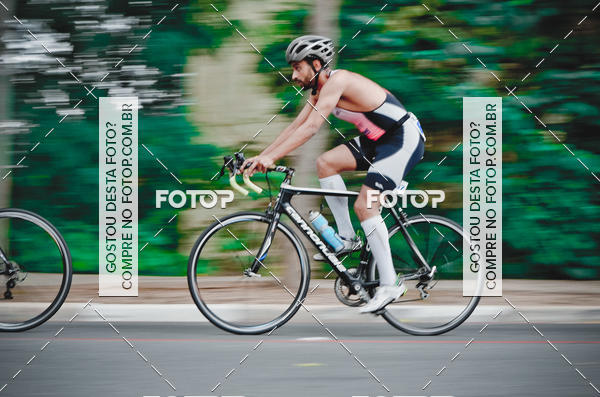 Buy your photos of the eventVSERIES Duathlon & Running on Fotop