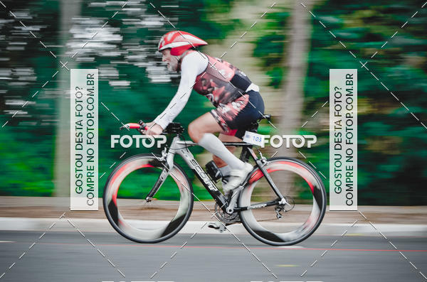 Buy your photos of the eventVSERIES Duathlon & Running on Fotop