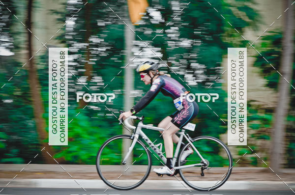 Buy your photos of the eventVSERIES Duathlon & Running on Fotop