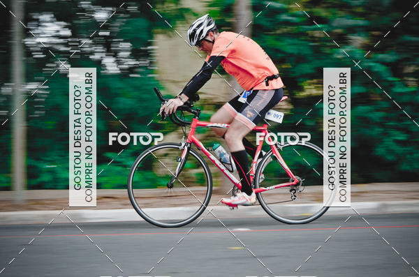 Buy your photos of the eventVSERIES Duathlon & Running on Fotop