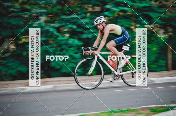 Buy your photos of the eventVSERIES Duathlon & Running on Fotop