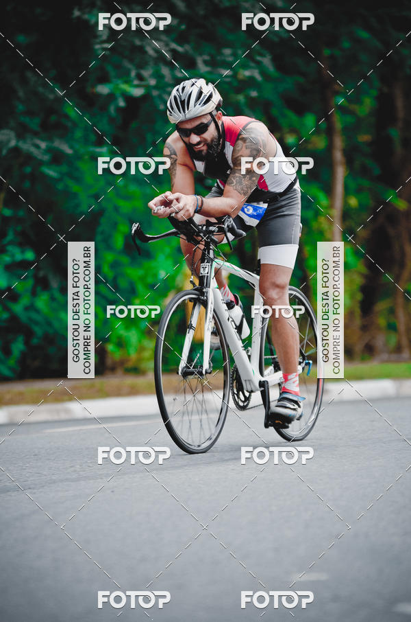Buy your photos of the eventVSERIES Duathlon & Running on Fotop