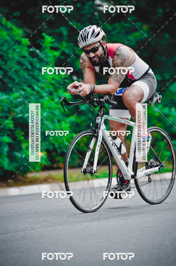 Buy your photos of the eventVSERIES Duathlon & Running on Fotop