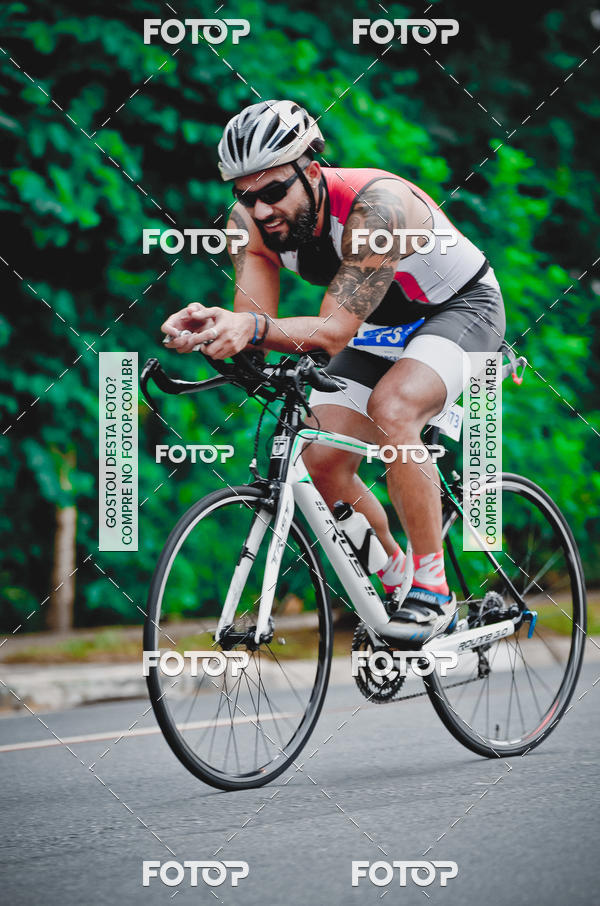 Buy your photos of the eventVSERIES Duathlon & Running on Fotop