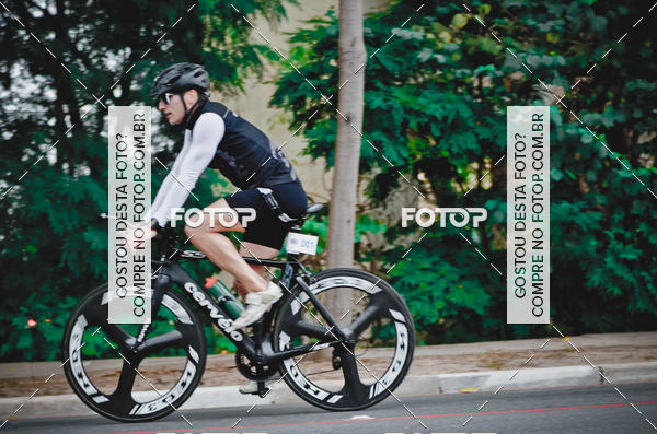 Buy your photos of the eventVSERIES Duathlon & Running on Fotop