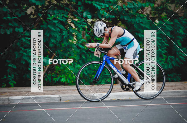 Buy your photos of the eventVSERIES Duathlon & Running on Fotop