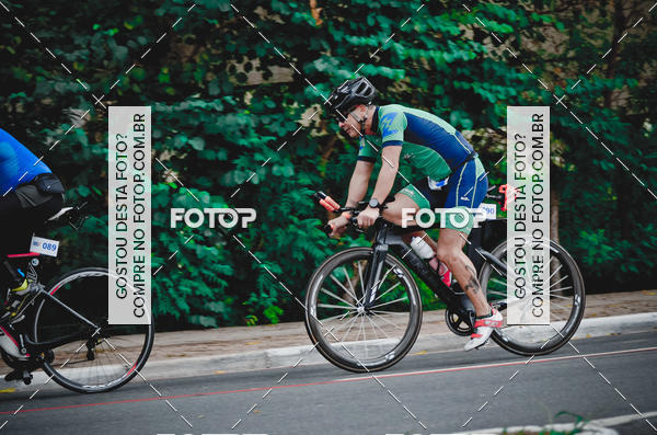 Buy your photos of the eventVSERIES Duathlon & Running on Fotop
