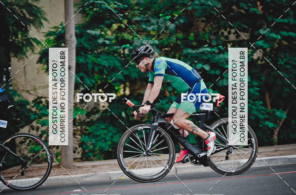 Buy your photos of the eventVSERIES Duathlon & Running on Fotop