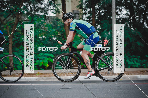 Buy your photos of the eventVSERIES Duathlon & Running on Fotop