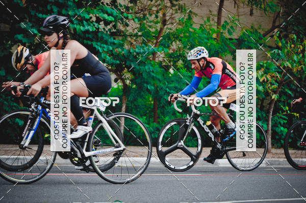 Buy your photos of the eventVSERIES Duathlon & Running on Fotop