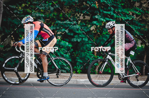 Buy your photos of the eventVSERIES Duathlon & Running on Fotop