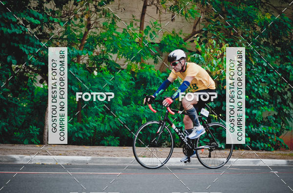 Buy your photos of the eventVSERIES Duathlon & Running on Fotop