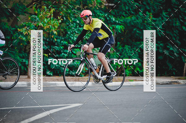 Buy your photos of the eventVSERIES Duathlon & Running on Fotop