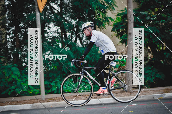 Buy your photos of the eventVSERIES Duathlon & Running on Fotop